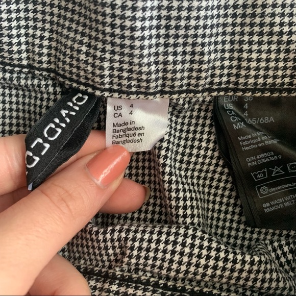 Belted Houndstooth Mini Skirt - Picture 2 of 11